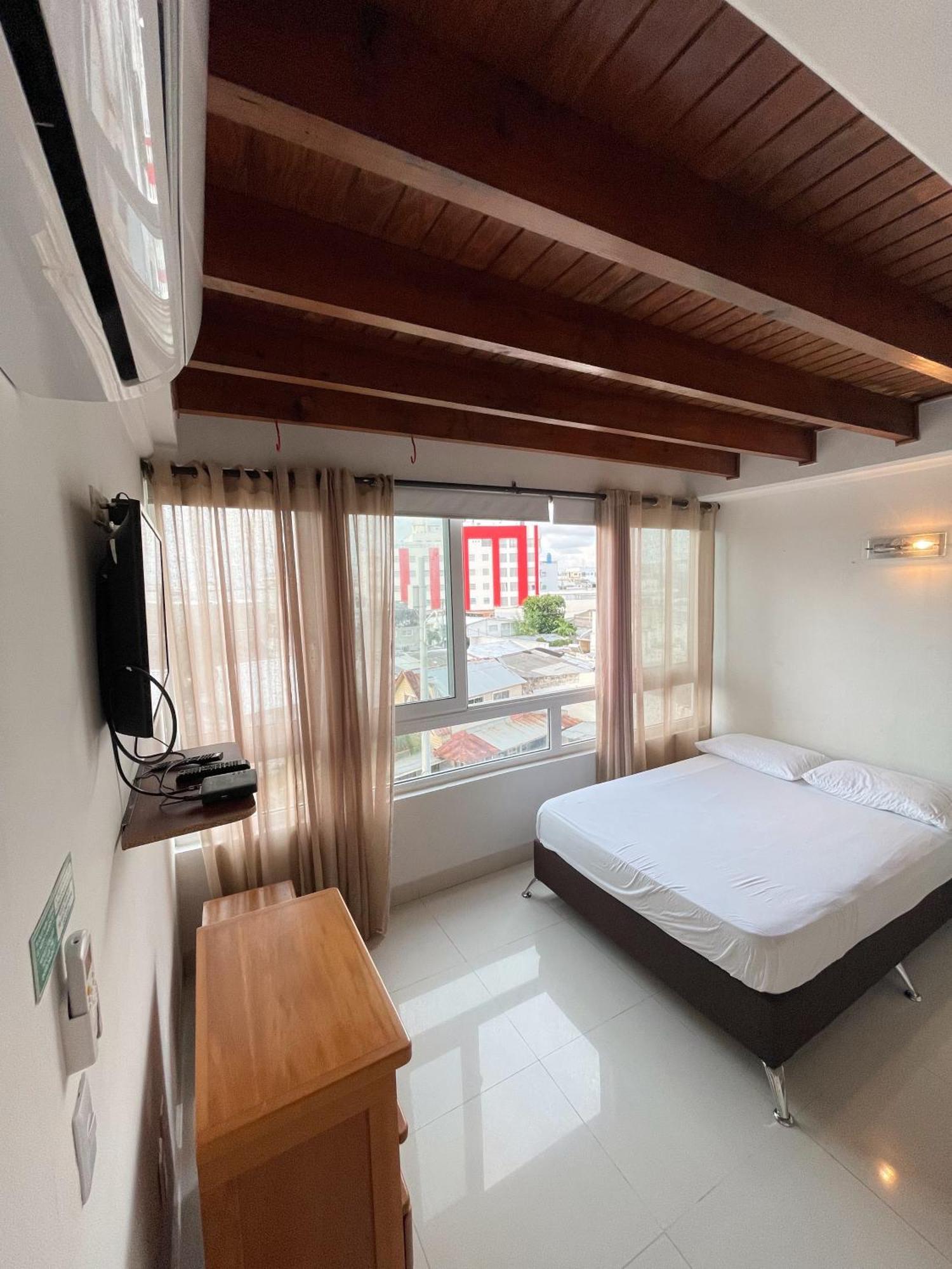 Edificio Bahia Fragata Apartamento 411 ซานอันเดรส ภายนอก รูปภาพ