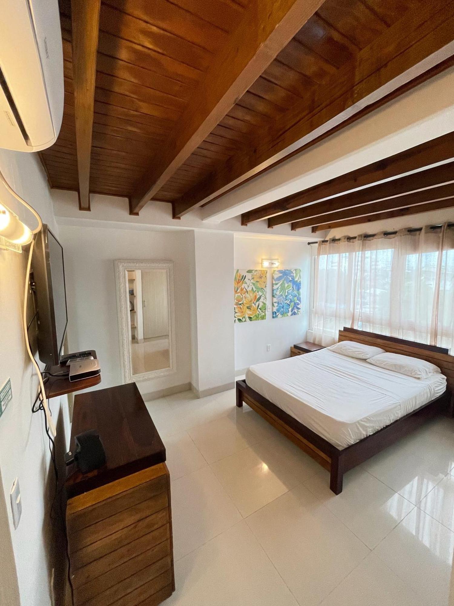 Edificio Bahia Fragata Apartamento 411 ซานอันเดรส ภายนอก รูปภาพ