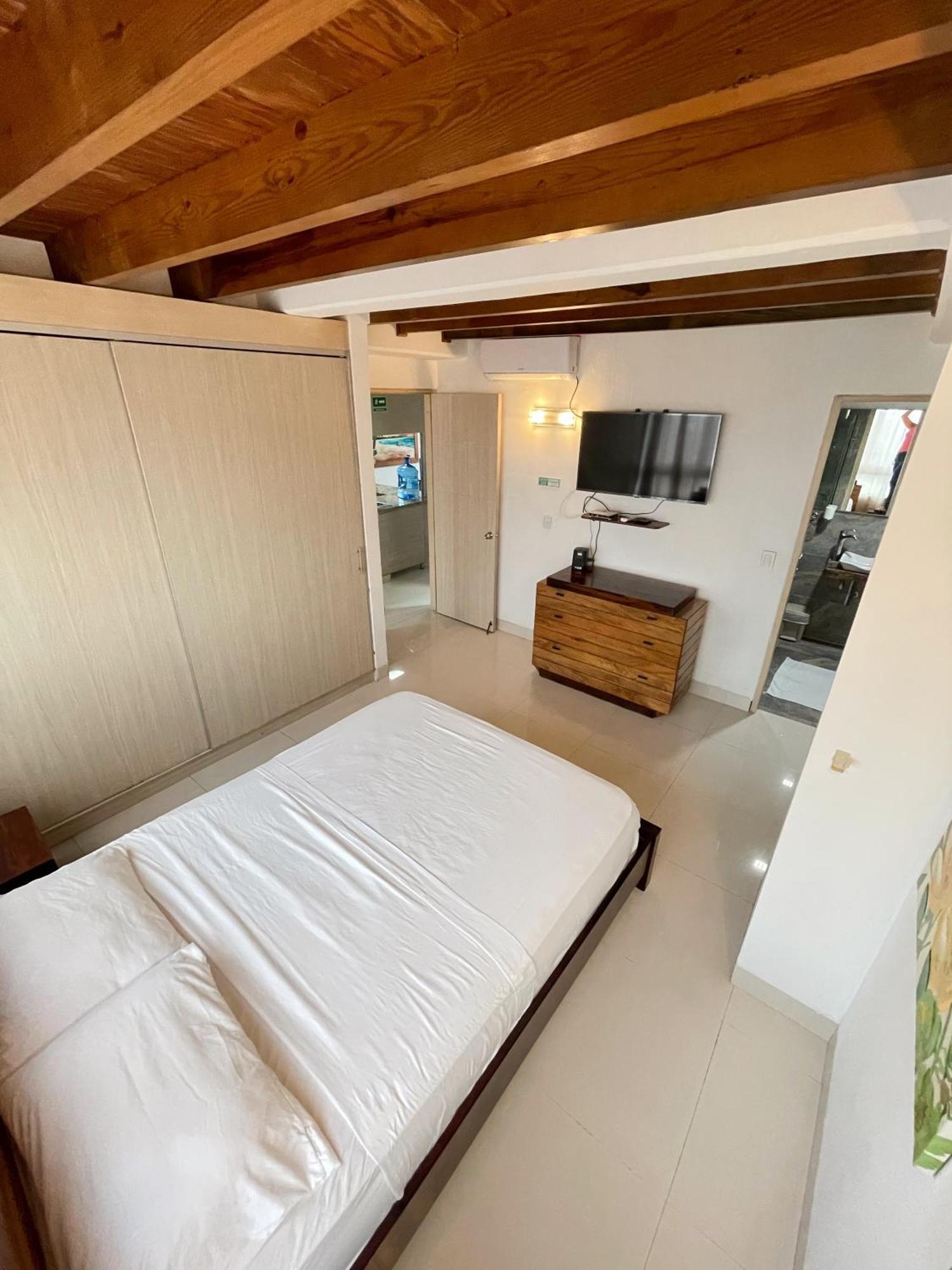 Edificio Bahia Fragata Apartamento 411 ซานอันเดรส ภายนอก รูปภาพ